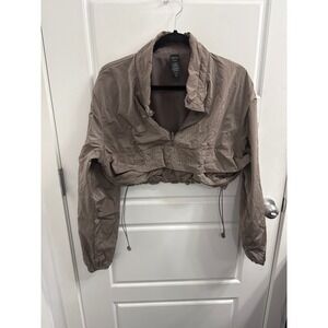 Alphalete Womens Cropped Windbreaker Jacket Taupe Brown Quarter Zip Small